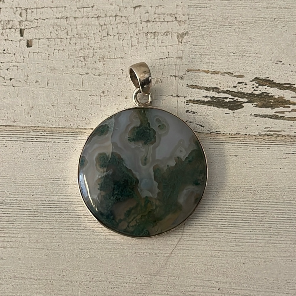 Large Round Moss Agate Silver Pendant. - Picture 1 of 6